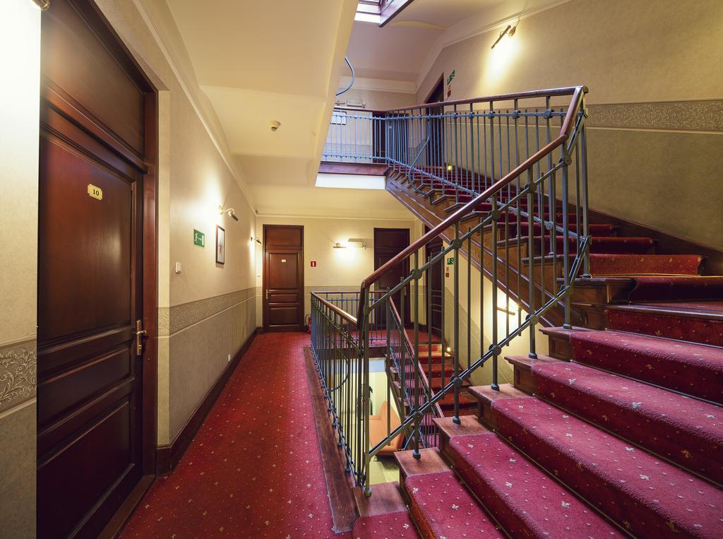 Calliope Apartments كراكوفيا المظهر الخارجي الصورة